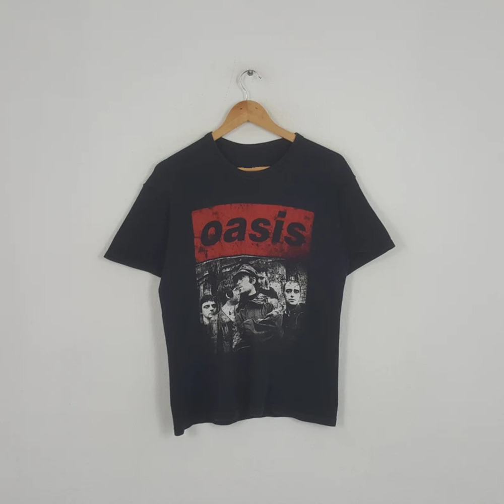 Vintage Style OASIS British Band Tour Tshirt